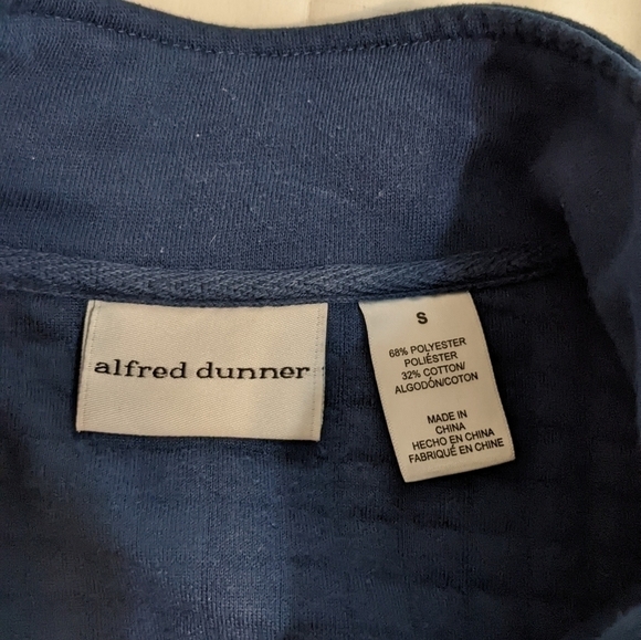 Lightweight zip up sweatshirt size Small - Picture 2 of 6